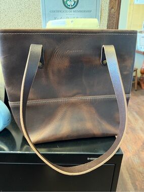 Range Leather Mesa Leather Tote Bag in Dark Brown - Casual Everyday Carry